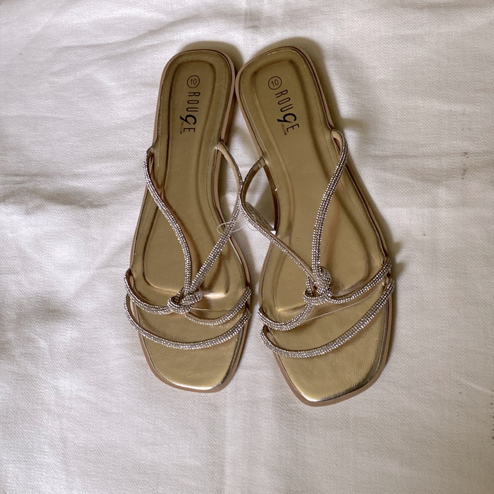 LAST CALL!!Rouge Helium Gold Crisscross Sandals NWT